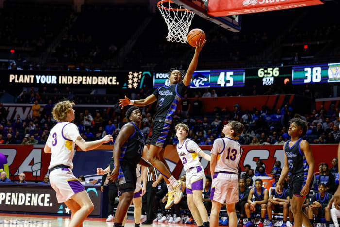 Phillips Academy junior guard Lawrence "EJ" Horton